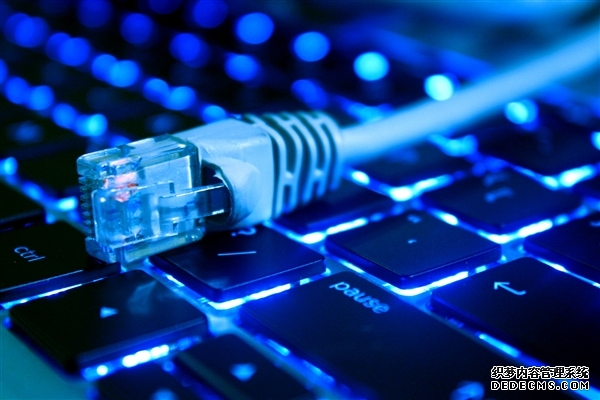 看着漫长的充电排号才懂超级增程在春节有多香